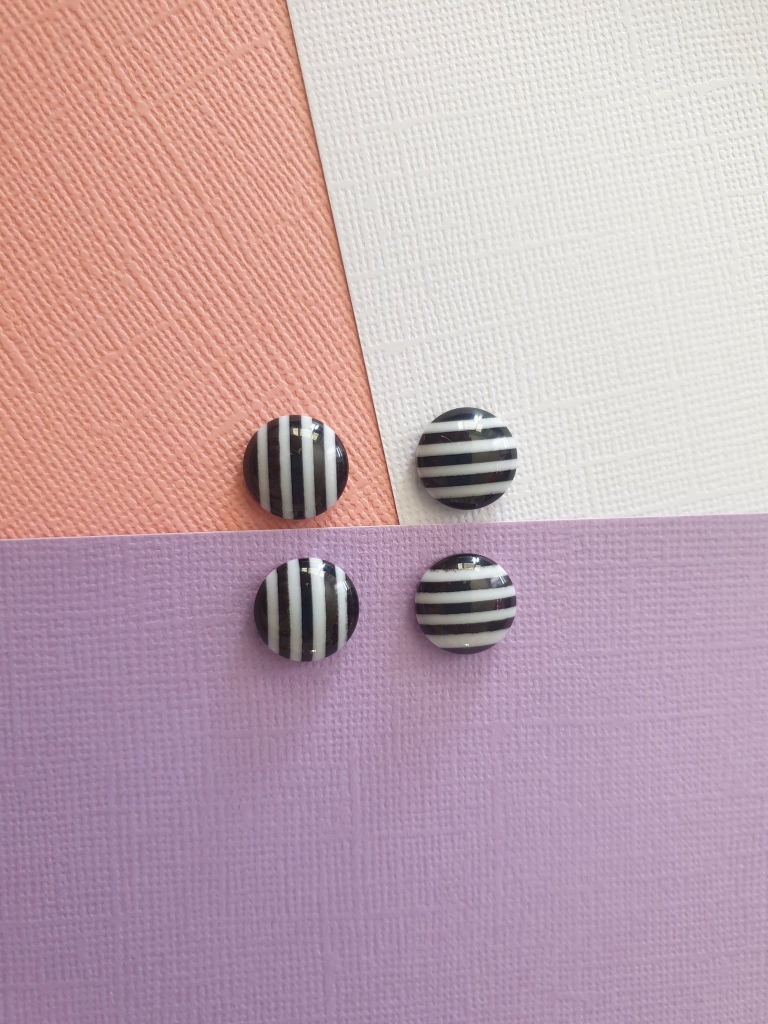 10pcs 12mm Black White Colors stripe Style Flat back Resin Cabochons Fit 12mm Cameo Base Cabochon, jewellery findings and supplies australia