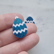 2pcs (1pr) Handmade Double layered Acrylic Cracked Easter Eggs