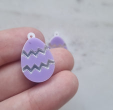 2pcs (1pr) Handmade Double layered Acrylic Cracked Easter Eggs