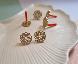 6pcs (3prs) Zinc Alloy Fashion post, Gold Round Flower, Earring Connector Charms, DIY Fashion Earrings, Jewellery making supplies