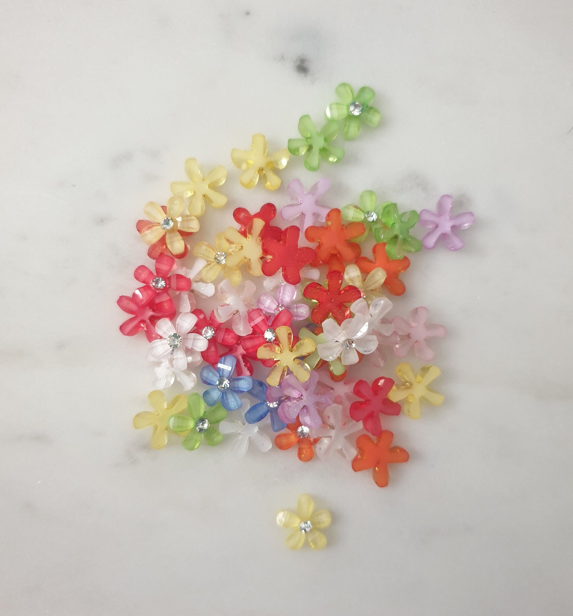 50pcs Mixed colour 10mm Glitter Rhinestone Resin Five-Petal Little Flowers Resin Flatback Cabochon DIY Jewellery/Phone Decoration