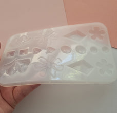 1pc Resin Silicone Mold, flower Silicone Mold, drop Earring mould, Resin Jewellery Making, Jewellery making supplies, resin craft supplies